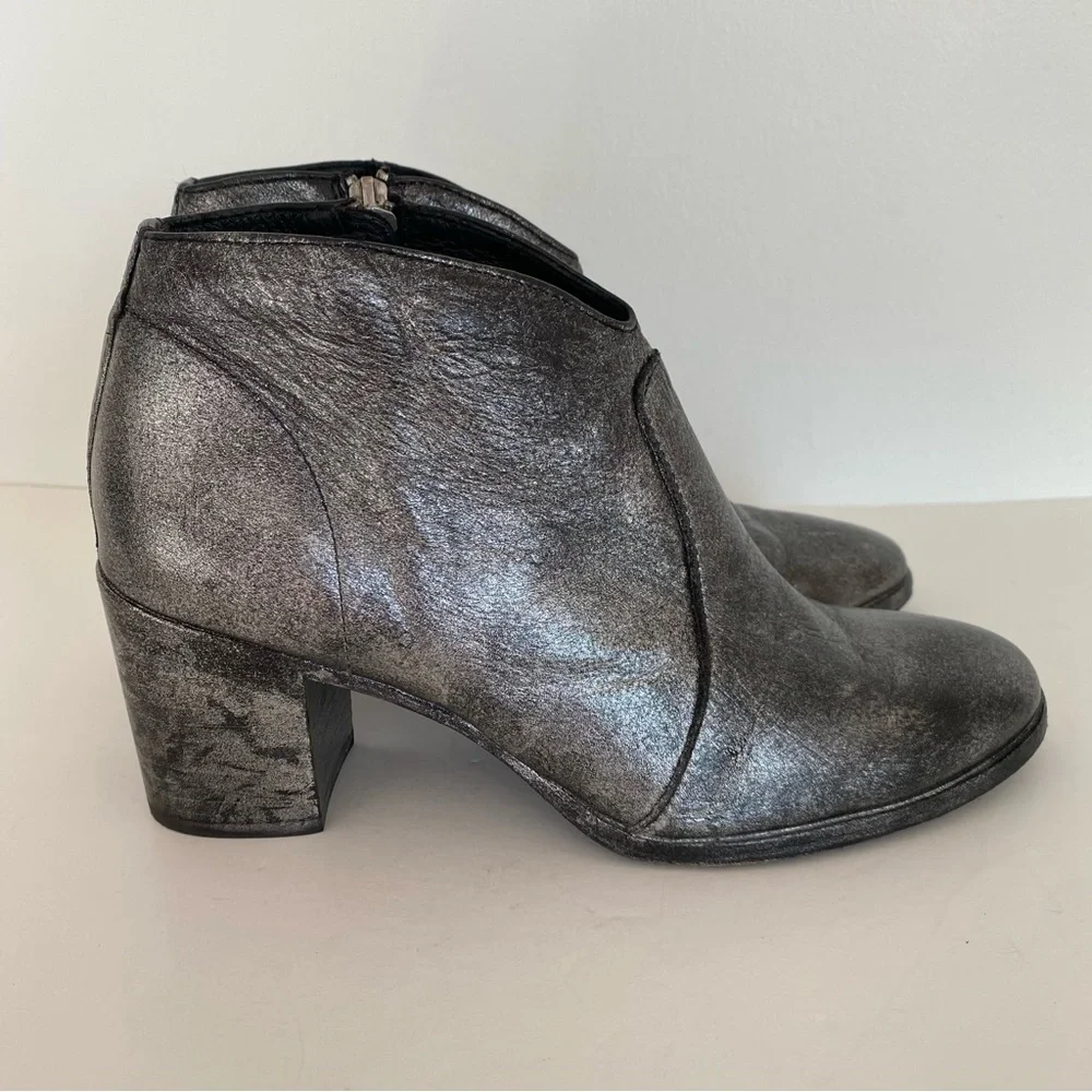 Frye Nora short ankle zip bootie metallic silver black gray - Picture 4 of 15